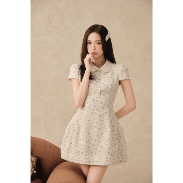 Váy xoè hoạ tiết hoa nhí cổ sen Oriss Dress V155